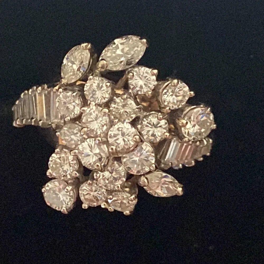 Diamond cocktail Ring - Picture 4 of 8